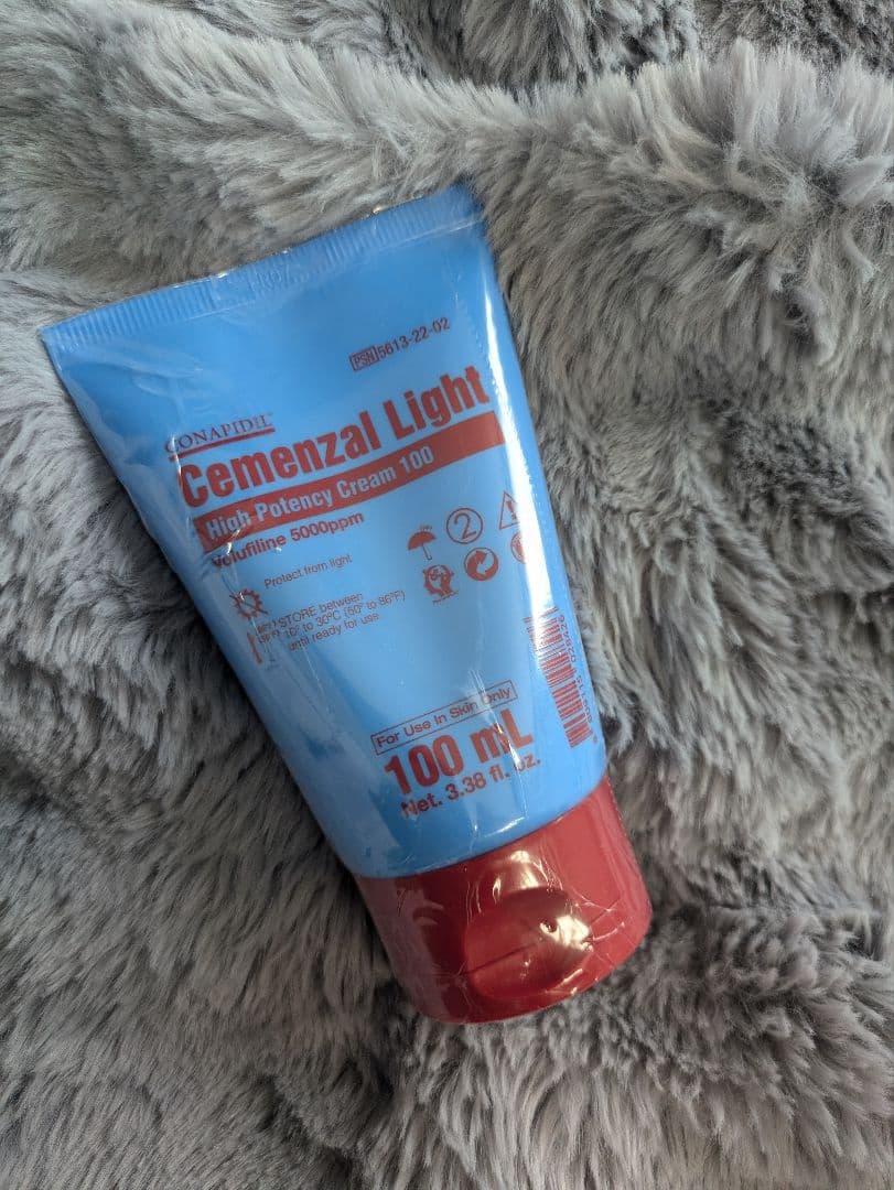 新品未使用】セメンザルライトクリーム - メルカリ