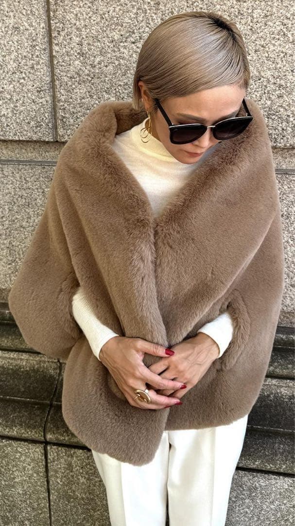 新品 JENNE ジェンヌ リッチボリュームファーケープ リッチボリュームファーケープ｜JENNE(ジェンヌ)公式通販：パリ