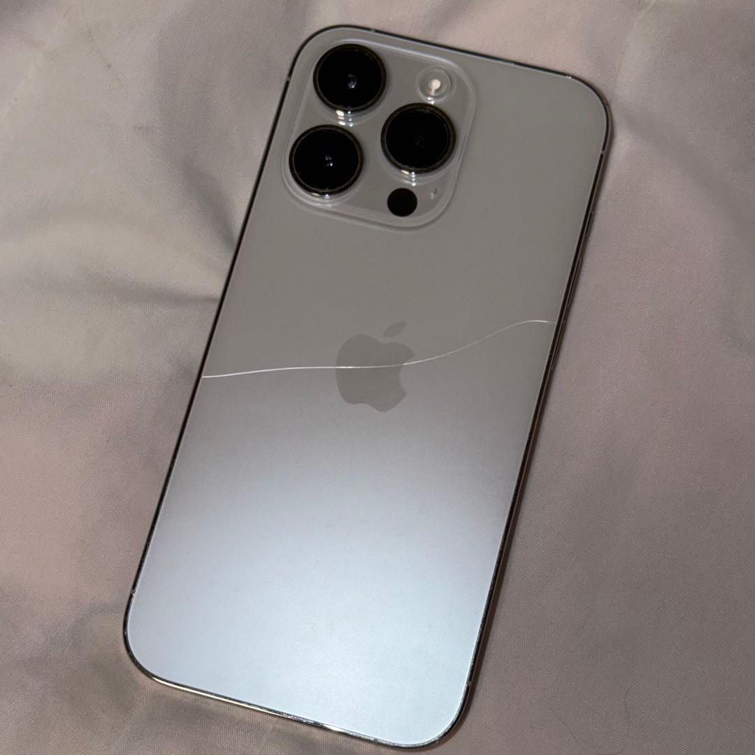 Apple iPhone 14 pro 128GB シルバー - メルカリ