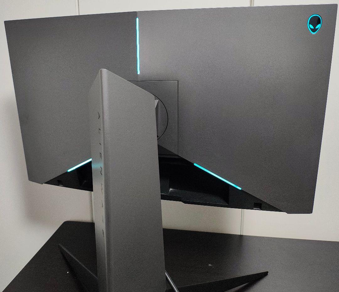 DELL 240Hz AW2518H 24.5インチ ゲーミングモニター Amazon.co.jp: DELL (デル) AW2518HF-R 24.5インチゲーミングモニタ