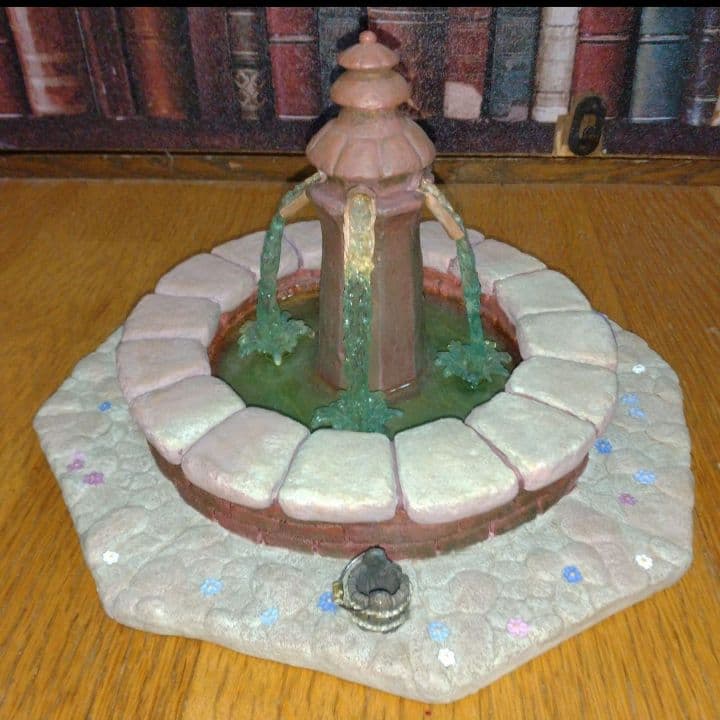 セール！ディズニークラシックコレクション　美女と野獣　噴水 美女と野獣 ベル 噴水 シンギングオーナメント[値下]｜商品番号