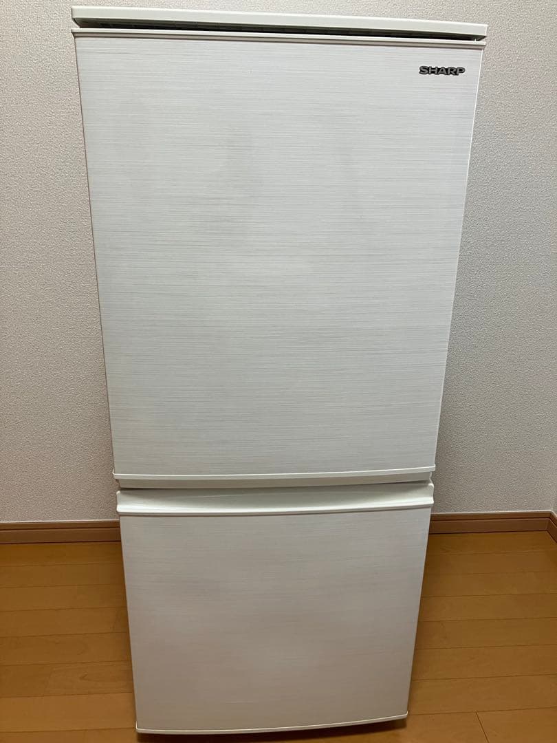 【SHARP 2019年製 冷蔵庫】SHARP SJ-D14E-W 1人暮らし Amazon.co.jp: Sharp SJ-D14E-W Refrigerator (Width: 18.9 inches