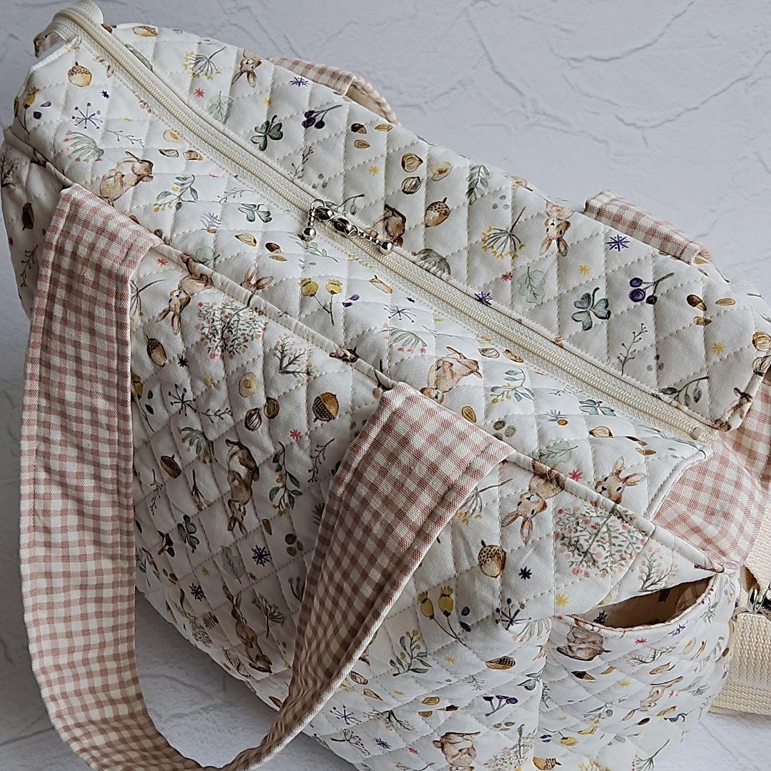 まっきー様専用オーダーページ】マザーズバッグ 保冷ポーチ うさぎ