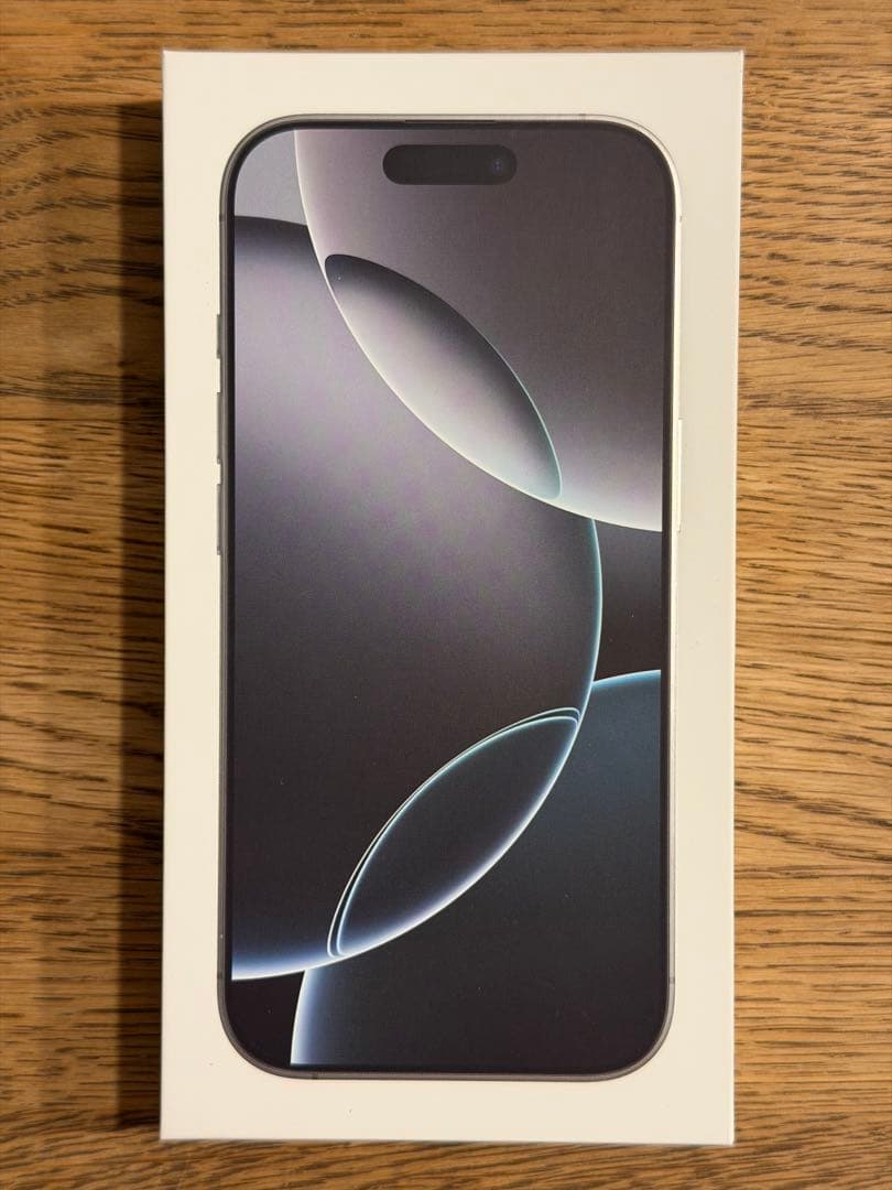 iPhone 16 Pro 256GB ホワイトチタニウム Apple iPhone 16 Pro 256GB SoftBank [ホワイトチタニウム]投稿画像