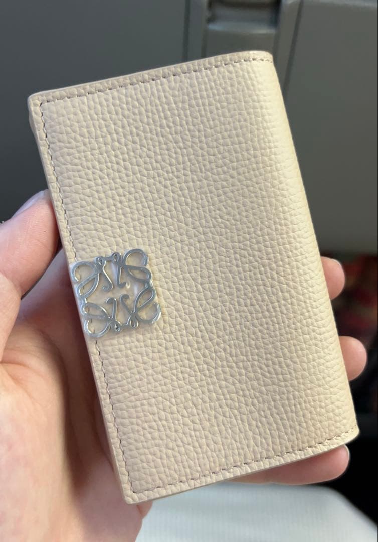 LOEWE レザー名刺入れ ロゴ付き LOEWE（ロエベ） カードケース BUSINESS CARDHHOLDER C660M97X05