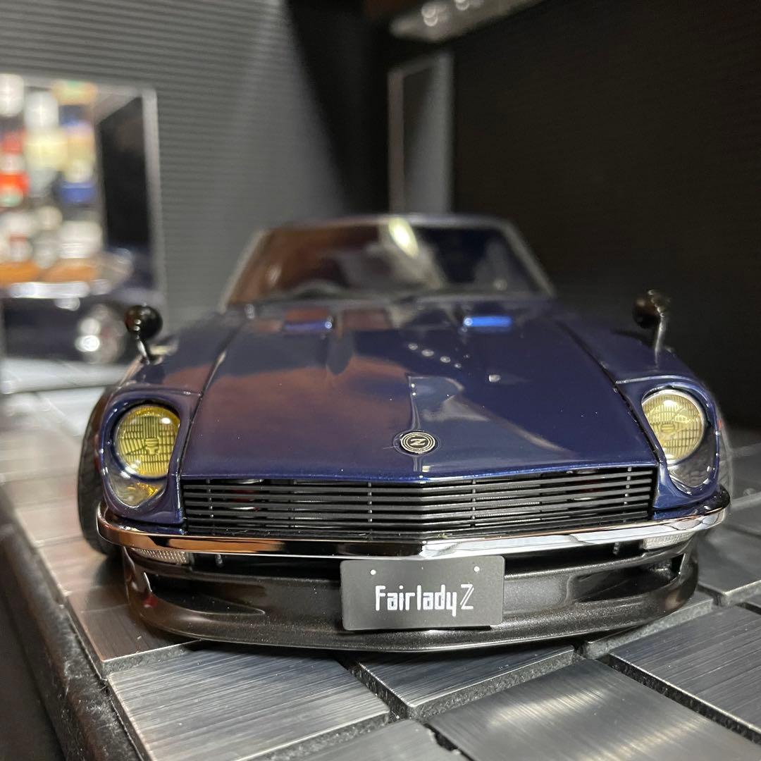 イグニッションモデル 1/18 日産 フェアレディーZ(S30)カスタム仕様➁