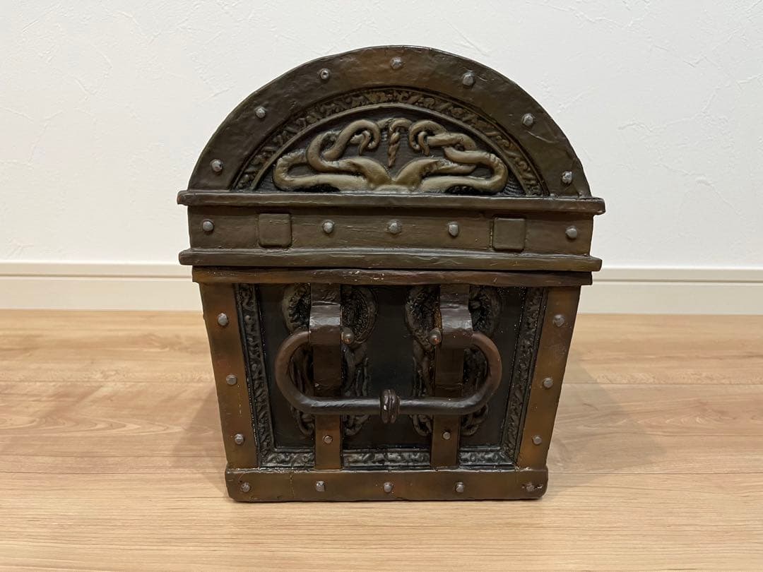 世界限定2000個 パイレーツオブカリビアン デッドマンズチェスト