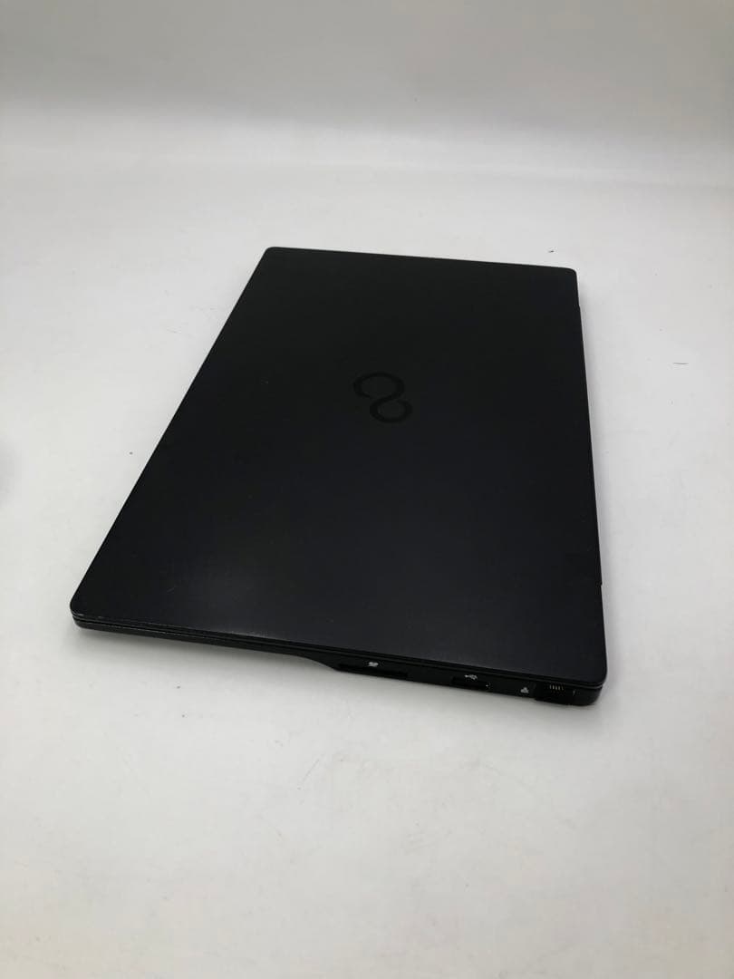 富士通 LIFEBOOK i3 -1115G4 8GBメモリ SSD 256GB