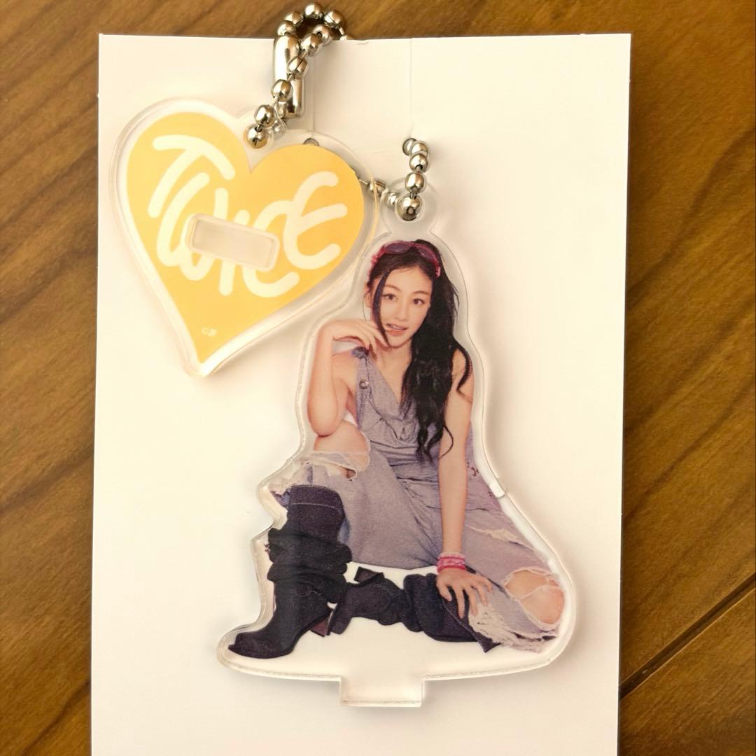 TWICE ランダムミニアクスタチャーム ジヒョ - メルカリ