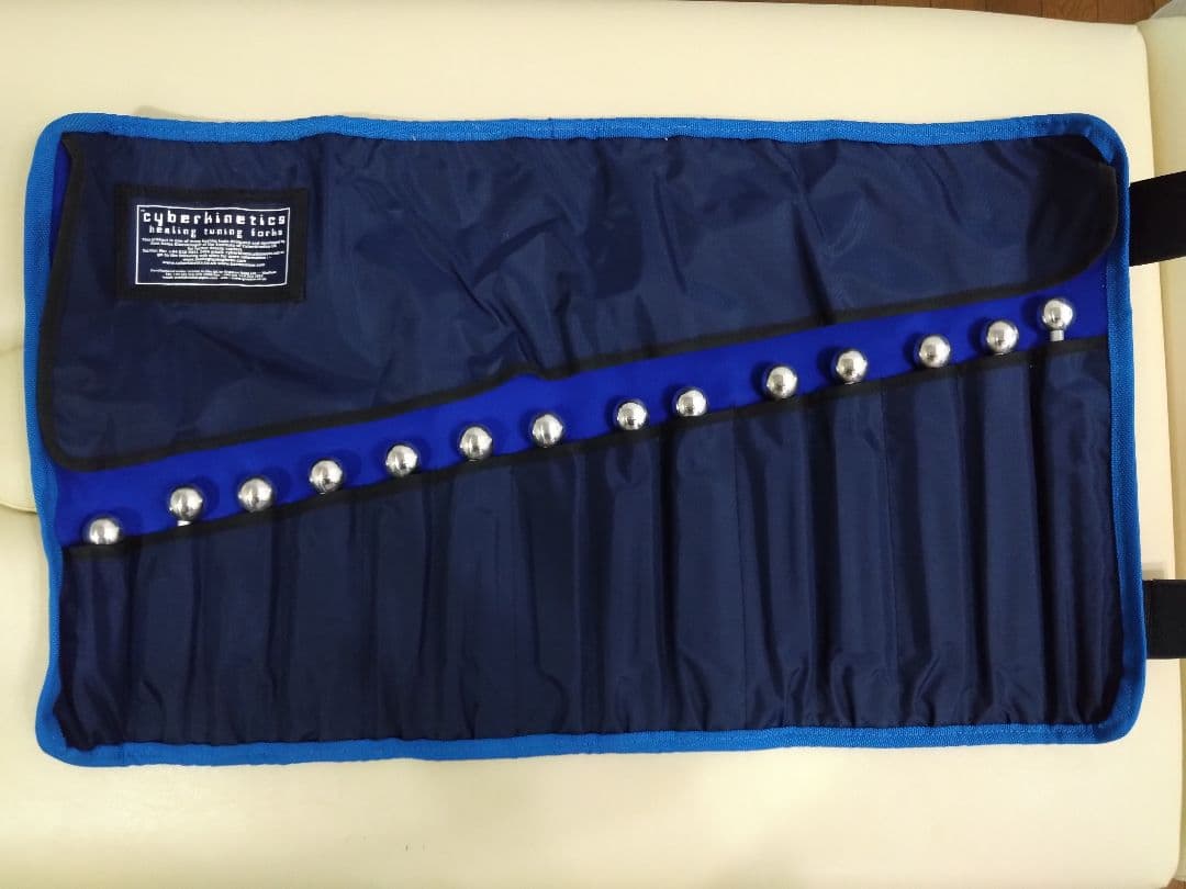 ま*蔵様 【希少品】14本組音叉（カバラ神の音）＆CD(オーム音）