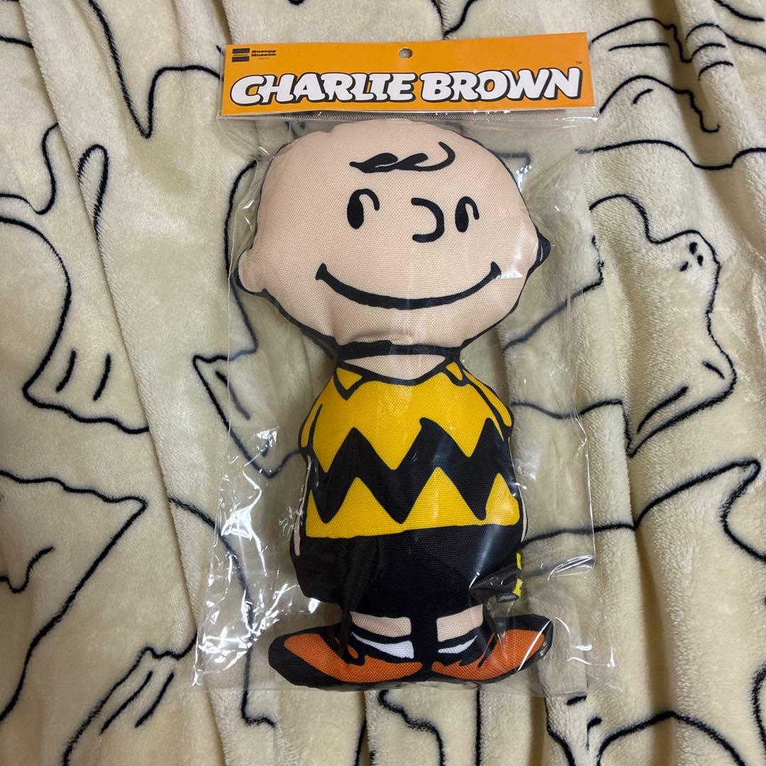 チャーリーブラウン ピロードール ぬいぐるみ クッション スヌーピー
