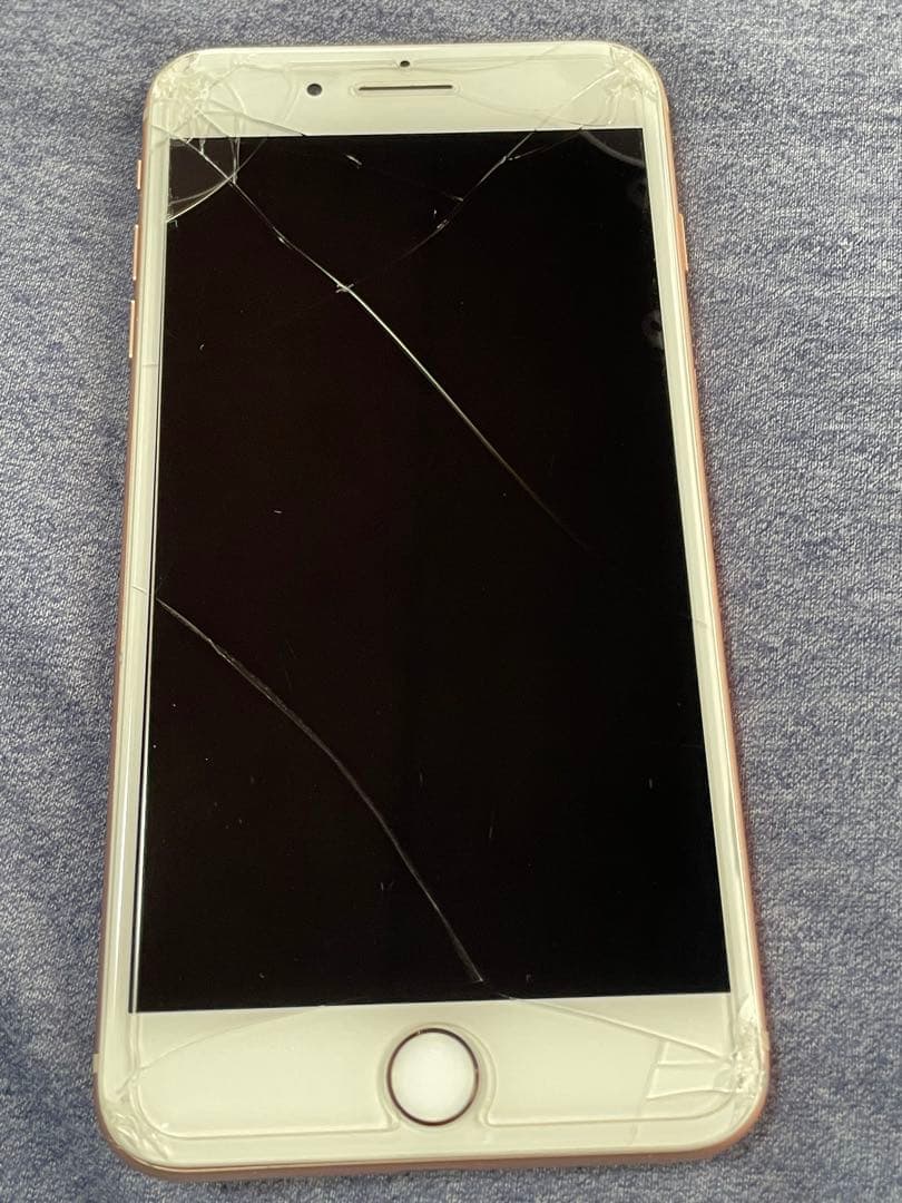 iPhone 8 Plus ゴールド 画面ひび割れ iPhone 8 64GB 背面割れの買取実績 | 買取専門店さすがや