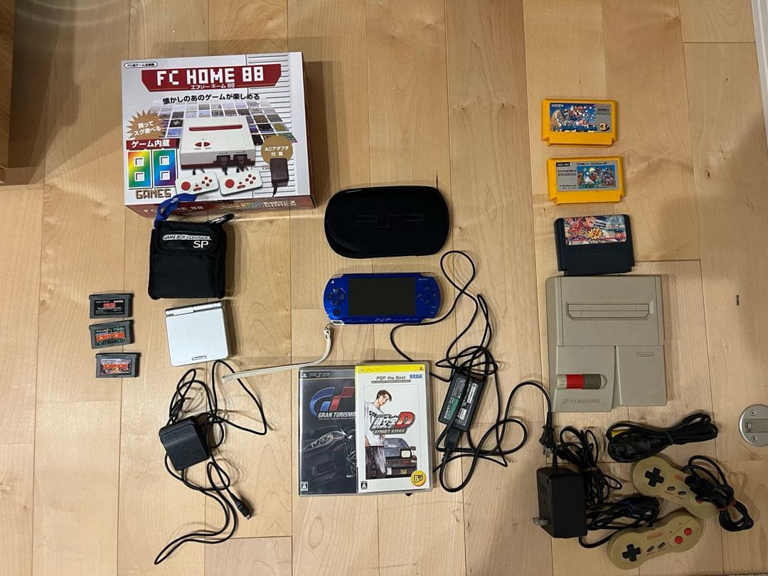 ゲームセット(PSP、ゲームボーイアドバンスSP、ニューファミコン等) 楽天市場】ゲームボーイアドバンスSP ファミコンカラー【メーカー生産