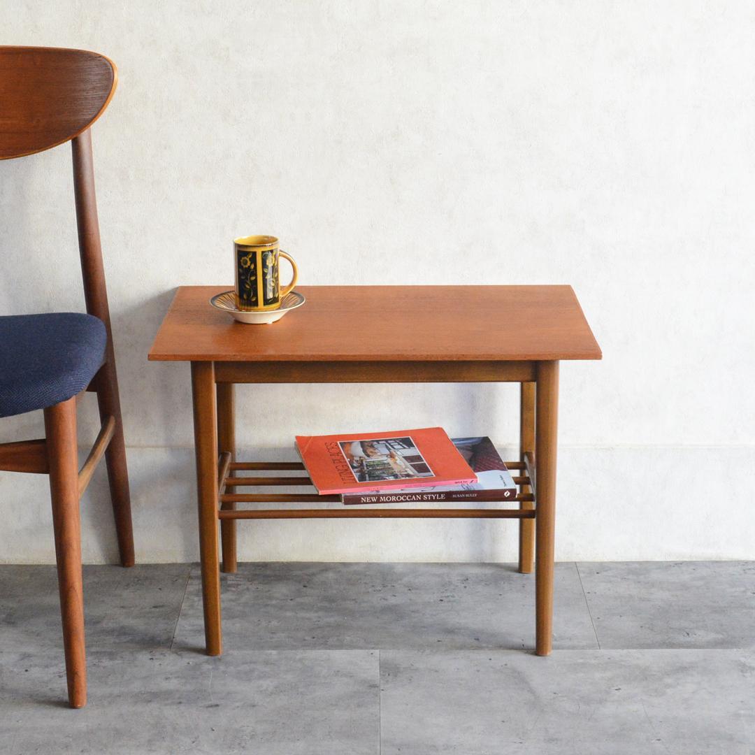 デンマーク 北欧ヴィンテージ チーク サイドテーブル ラダー棚付 北欧