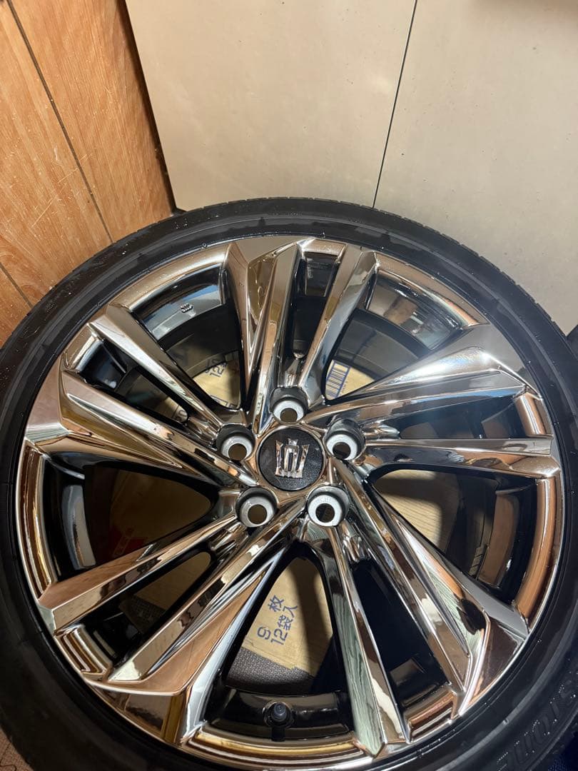 ORANGE 74　NO.2 HOKA SPEEDGOAT 2 DAWN LIGHT / SUN CORAL（ホカ スピードゴート 2