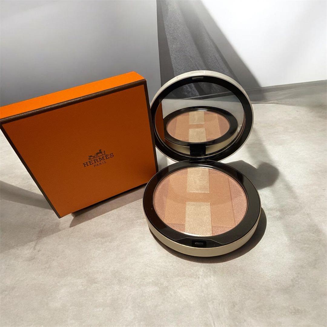 エルメスプランエア　フェイスパウダー《Hトリオ》ナクレ01