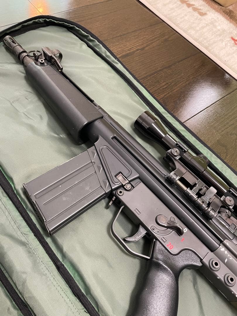 東京マルイ電動ガン MC51 スコープ付＋ガンケース - メルカリ