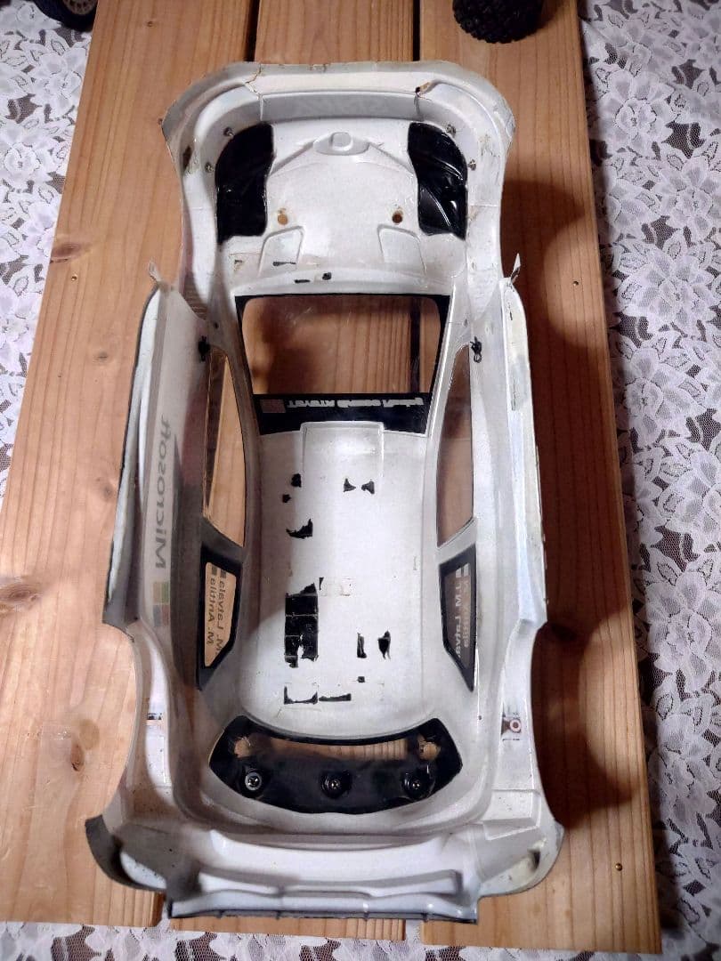 京商 FZ02 ラリーコンバージョンセット装着シャーシ おまけボディ付き