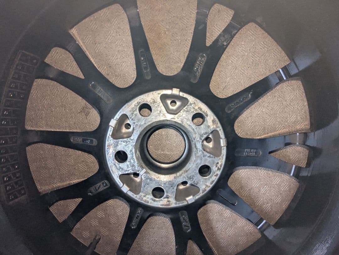 昨日購入してくれた人限定 すみません名前忘れました。 ２個口で