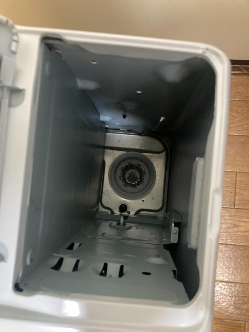 ★★美品★22年製 ダイニチ 石油 ファン ヒーターFW-3222NC■5.0L