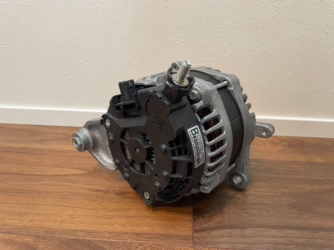 レヴォーグ オルタネータ ダイナモVM4 VMG 純正 リビルト - メルカリ