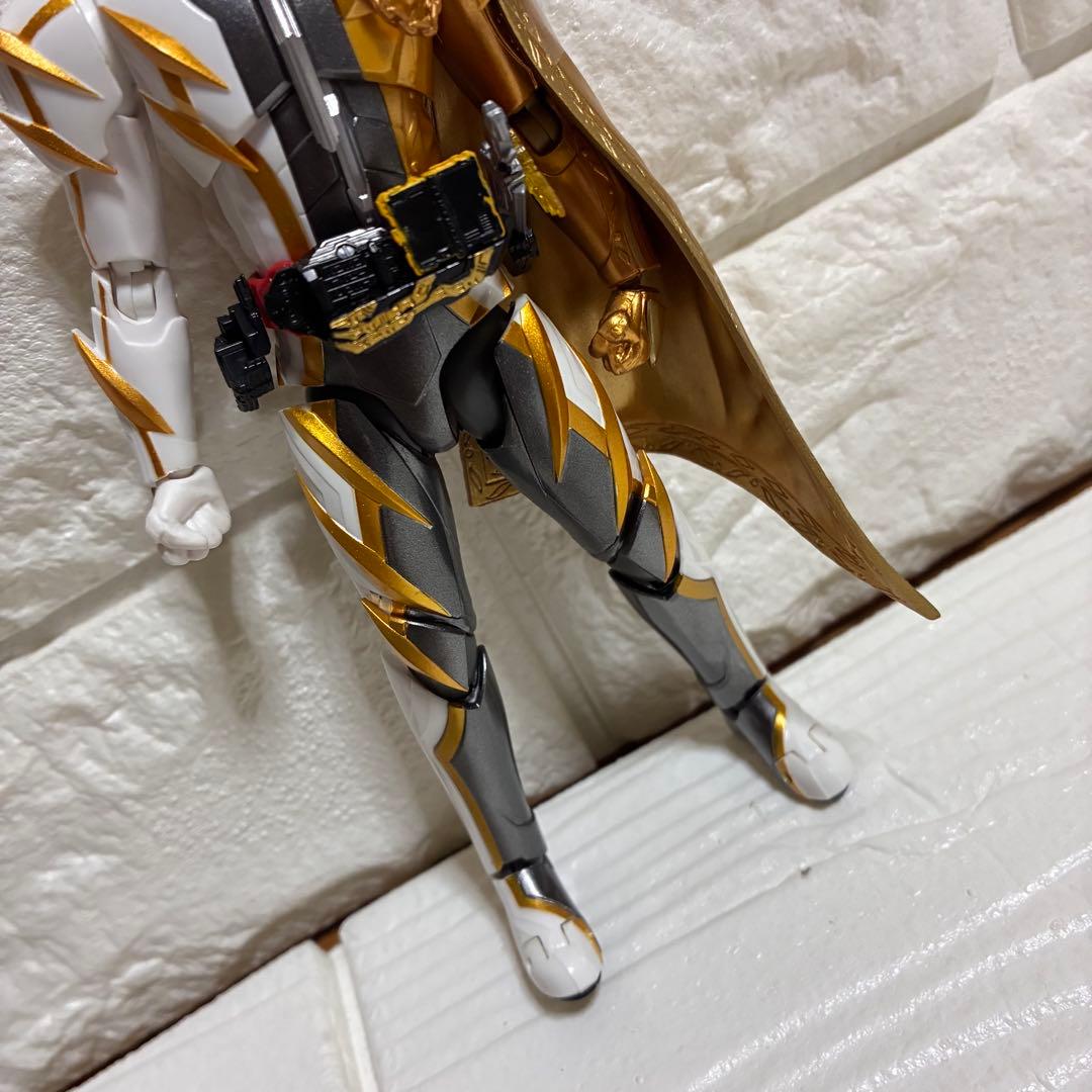 即購入可能　S.H.Figuarts　仮面ライダーエスパーダ