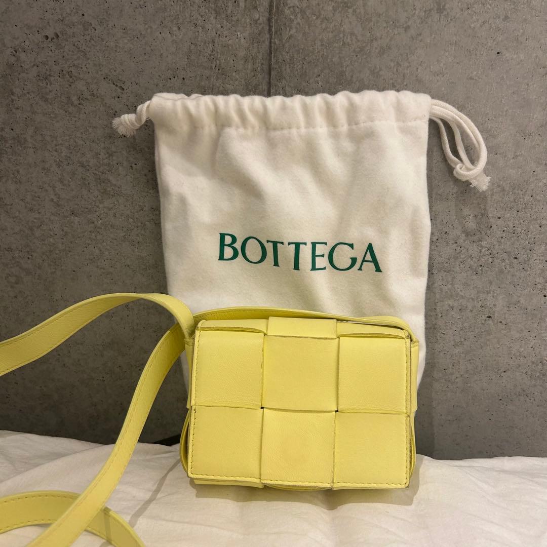 ボッテガヴェネタ キャンディカセット ショルダーバッグ レモン