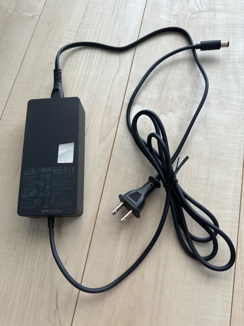 Windows 開発キット 2023(Windows Dev Kit 2023) - メルカリ