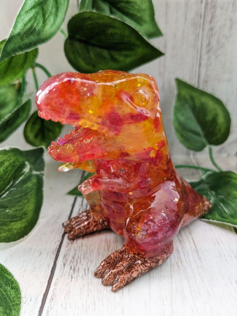 skygray様専用】スーパーセブンの恐竜ちゃん形オルゴナイト他3点