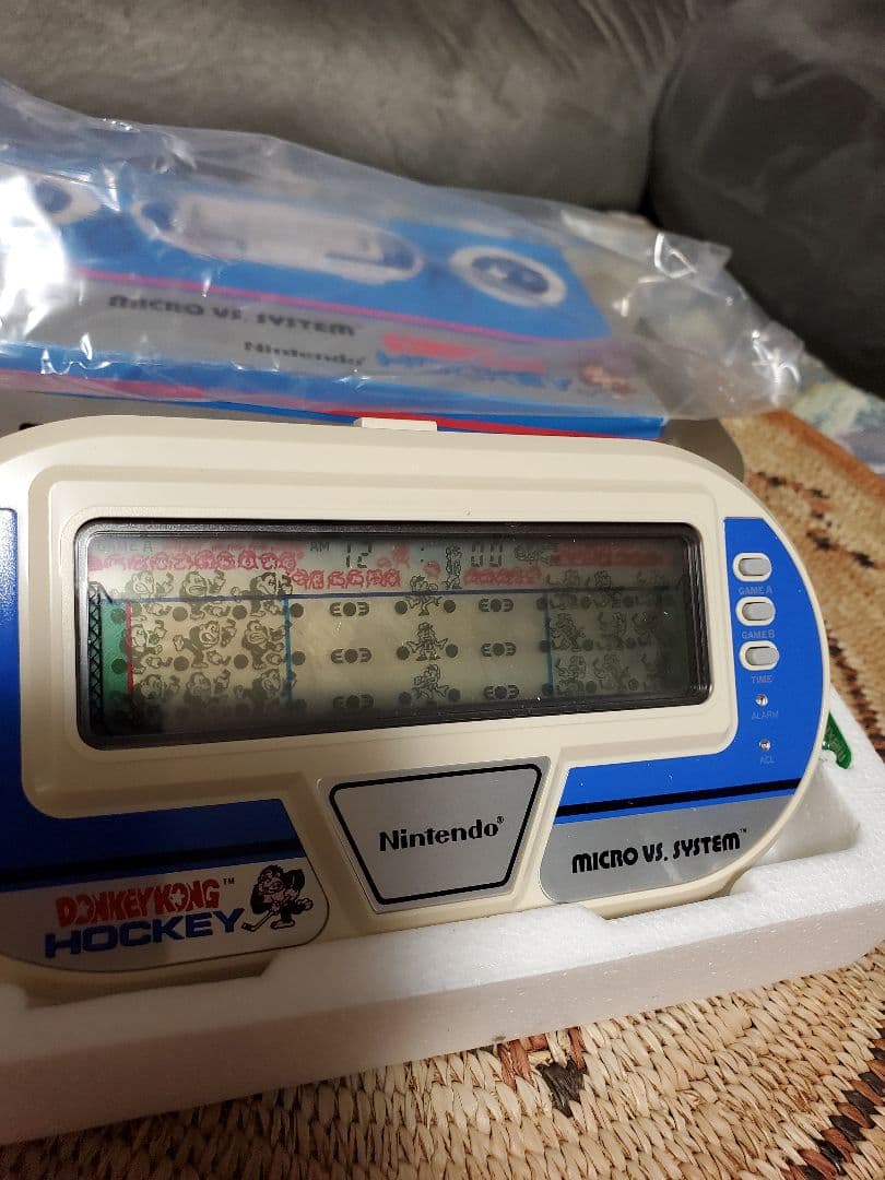 価格応相談)ゲームウォッチ ドンキーコングホッケー未使用美品 昔