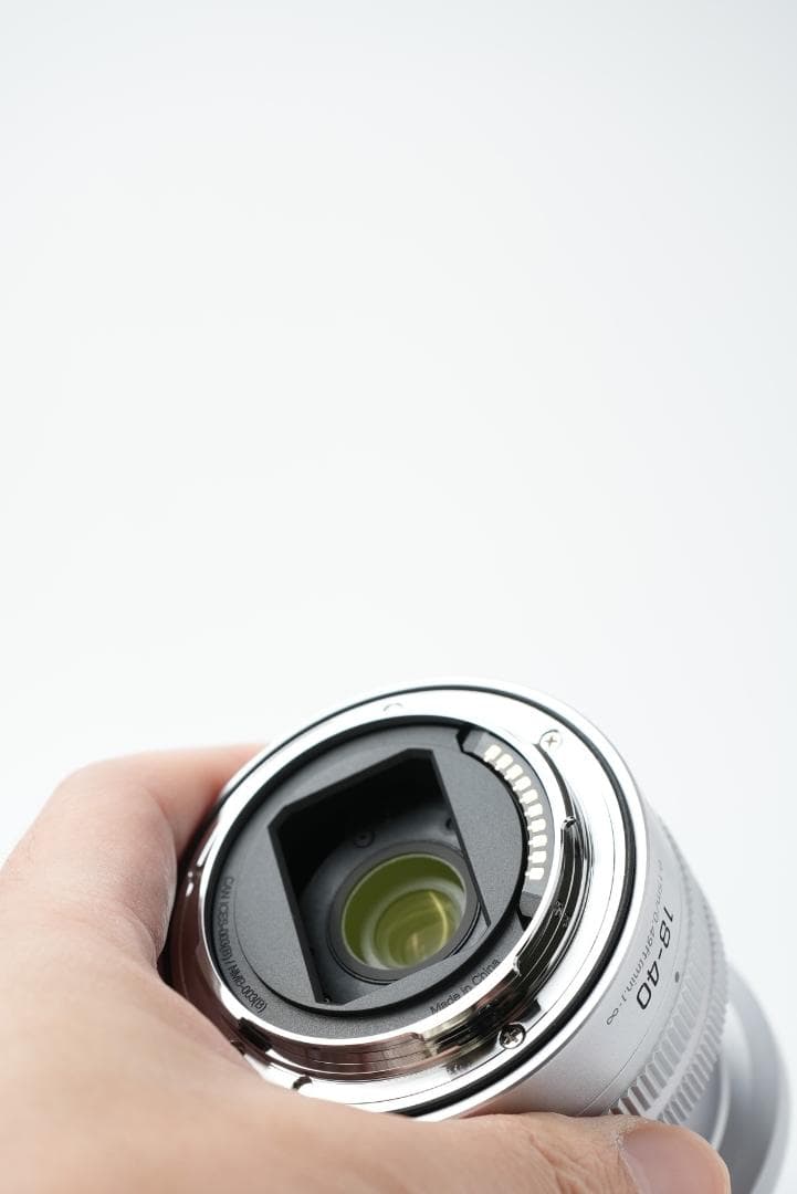 【ほぼ新品】パナソニック LUMIX S 18-40mm F4.5-6.3