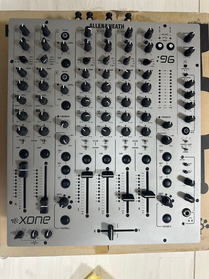 ALLEN & HEATH XONE:96 DJミキサー 本体 Xone 96 Allen & Heath Mixer DJ