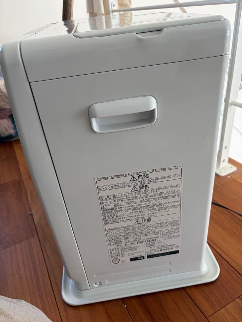 半年使用】ダイニチ 石油ファンヒーター FW-72DX5 木造19畳 - メルカリ