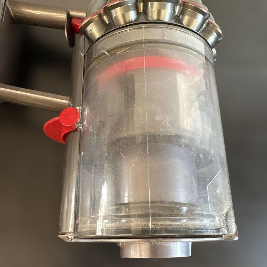 Dyson ダイソン SV12 コードレス掃除機 本体＋付属品多数 中古 - メルカリ