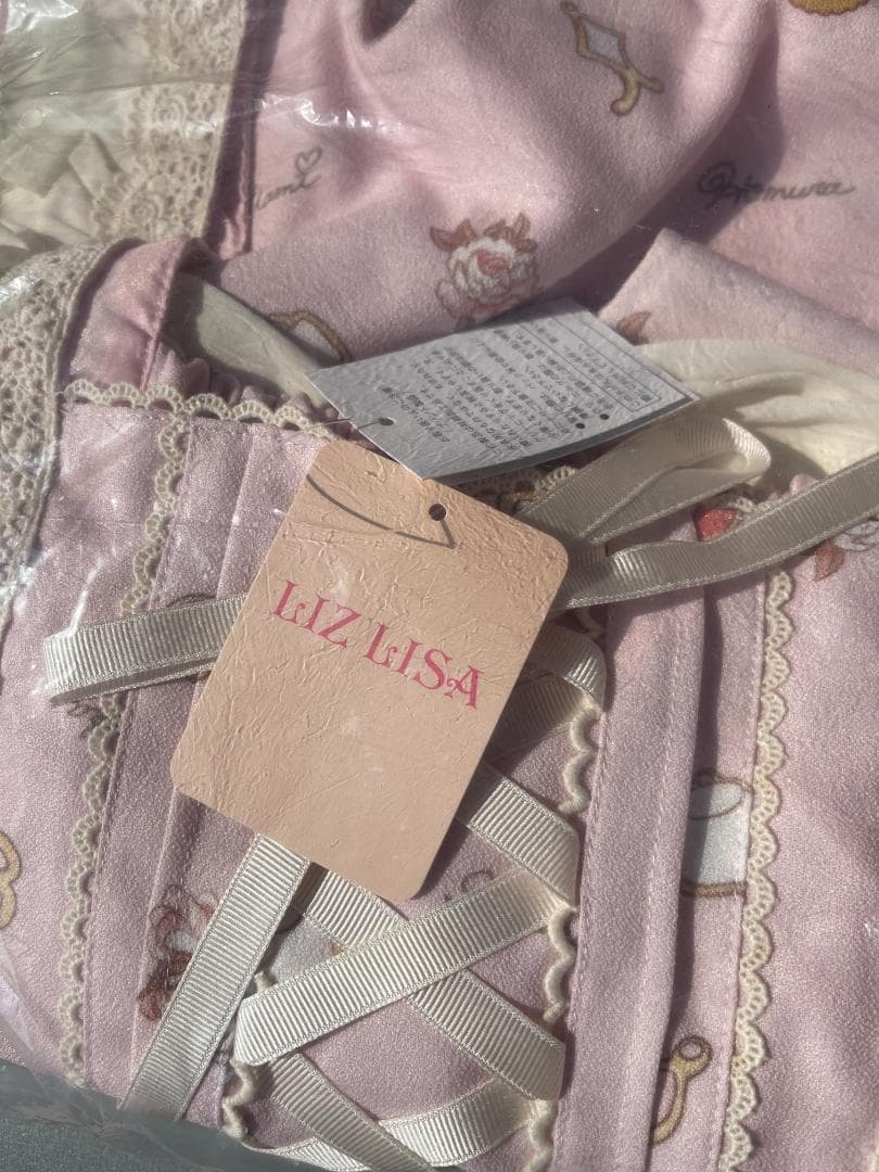 魔法少女まどか☆マギカ×LIZ LISAコラボアパレル - メルカリ