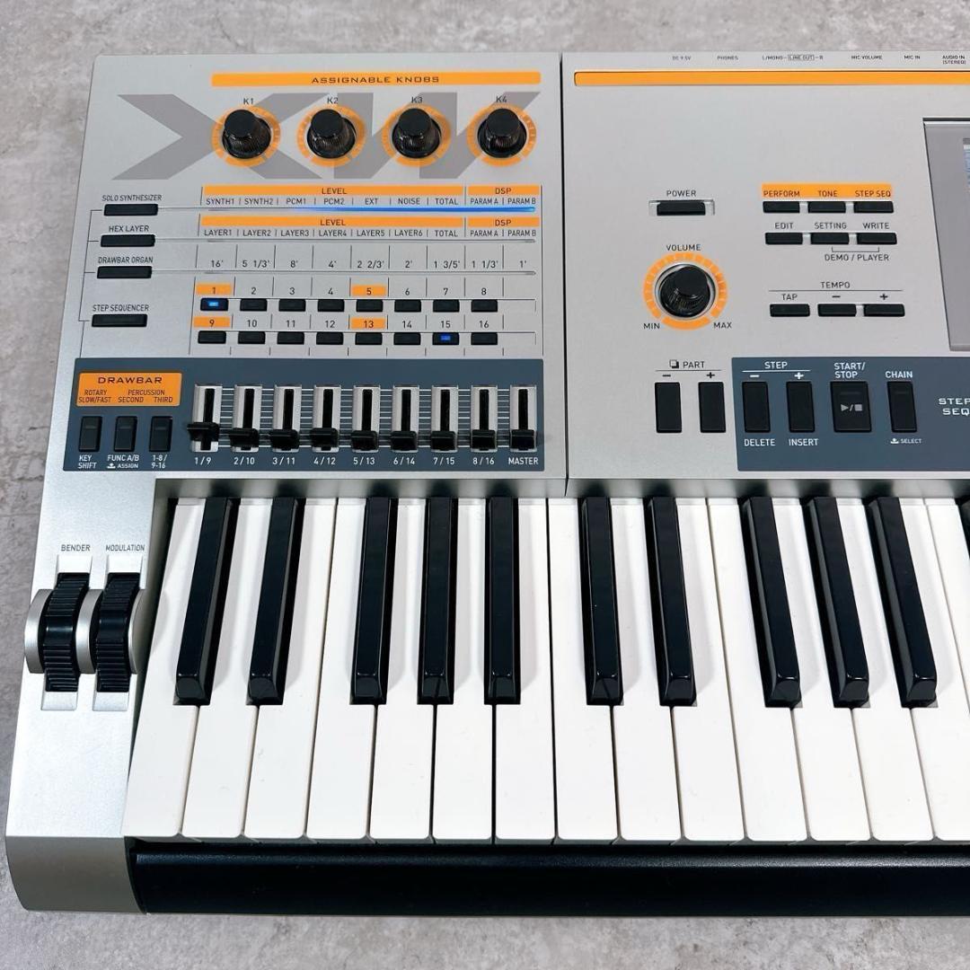 希少 CASIO XW-P1 シンセサイザー 61鍵盤 軽量 ソフトケース 廃盤