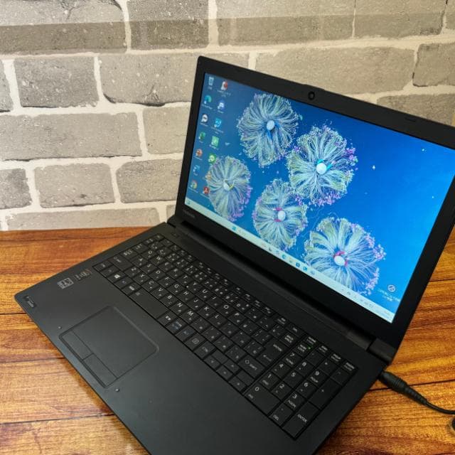 ✨15.6型×SSD換装済＆DVD搭載！TOSHIBA R35/M✨
