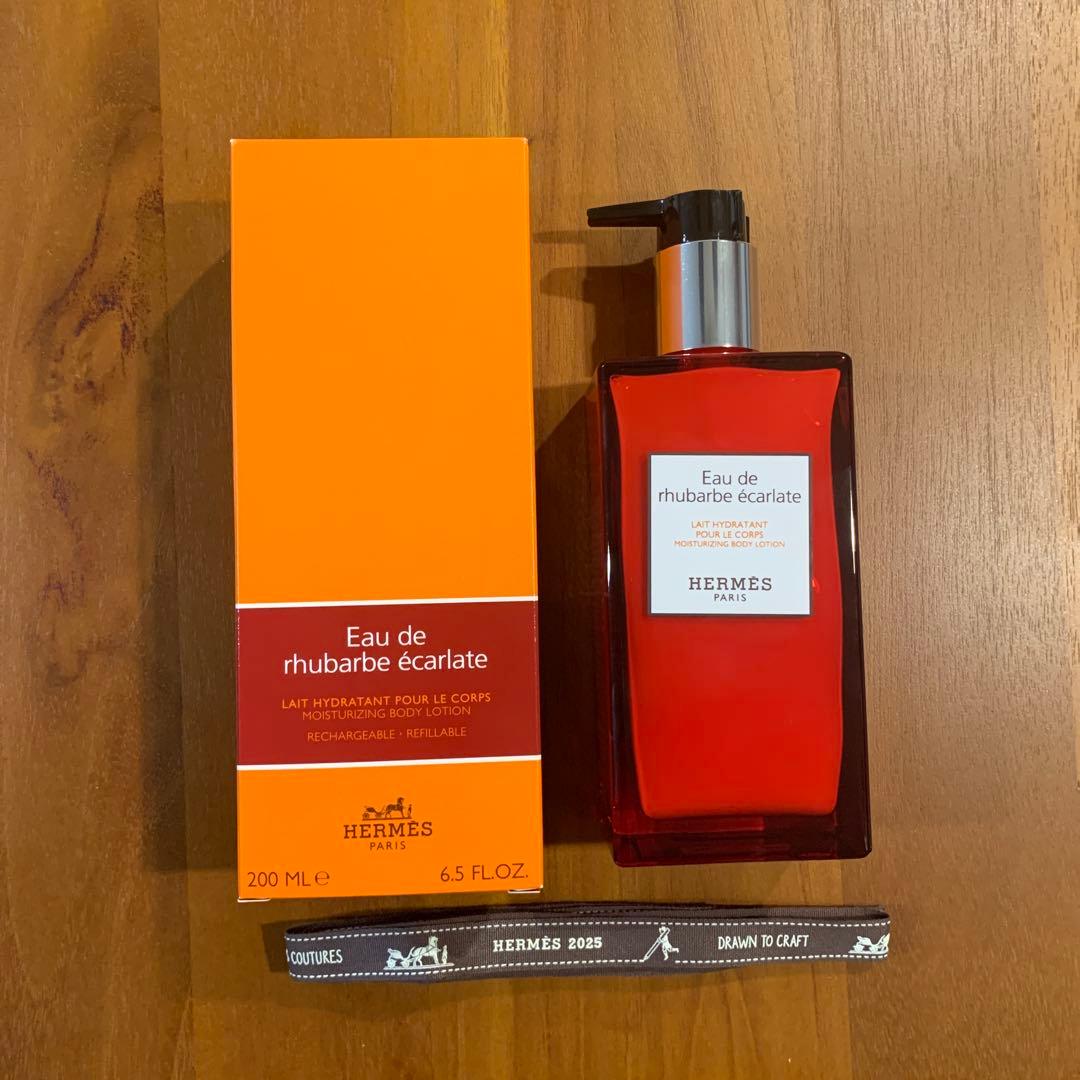 Eau de rhubarbe éclarate ボディローション 200mL Amazon.com : Hermes Eau De Rhubarbe Écarlate Refillable