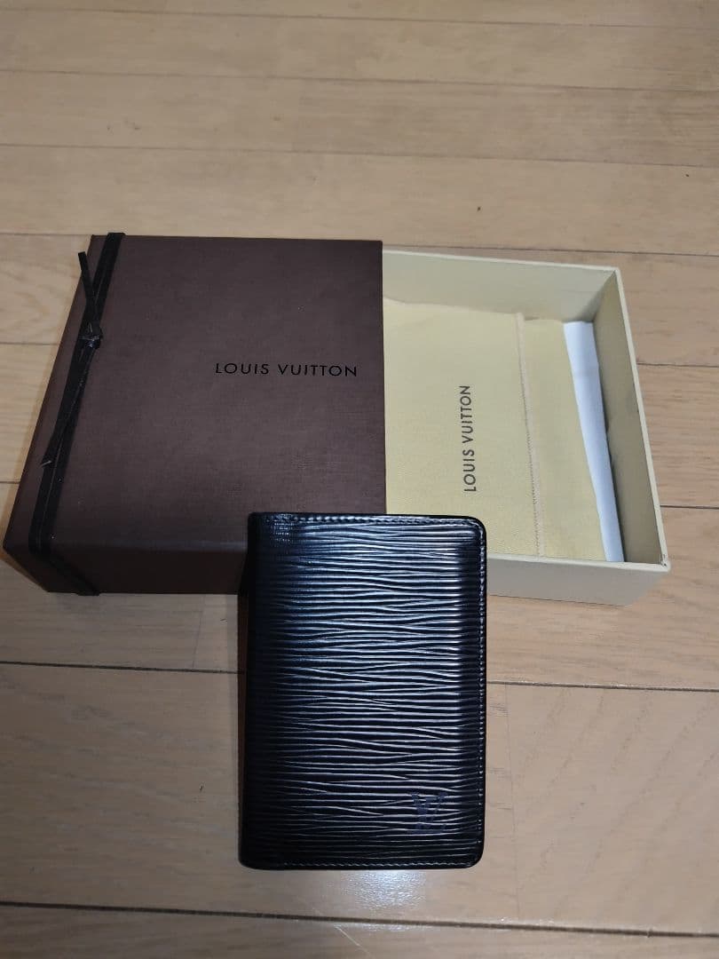 ルイヴィトン 名刺入れ エピ オーガナイザー ドゥ ポッシュ 黒 - メルカリ