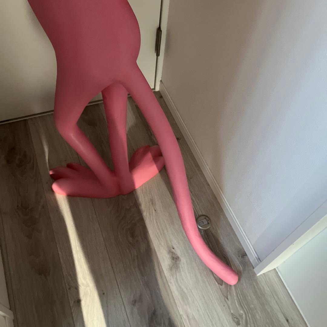 ピンクパンサー 等身大フィギュア - メルカリ