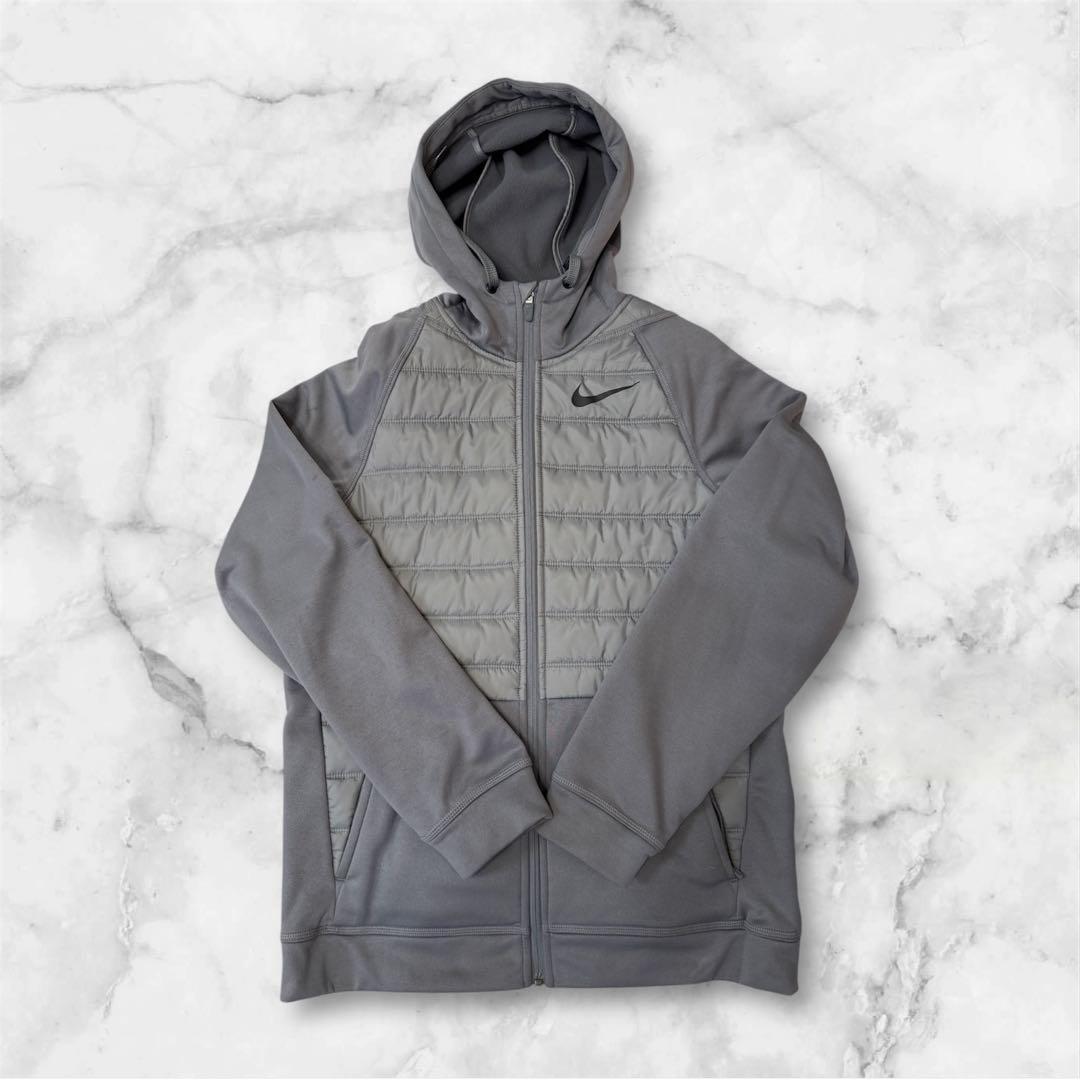 io着用 色違い NIKE サーマルジップパーカー M KANDYTOWN - メルカリ