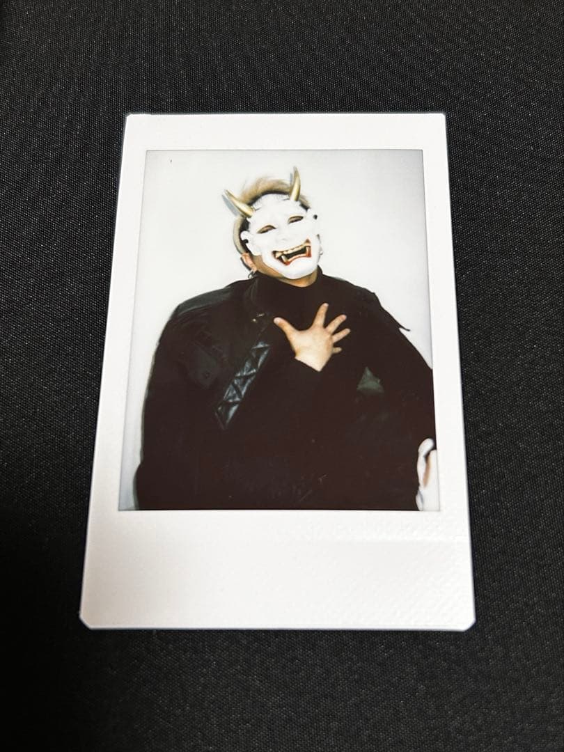 O-MENZ オーメンズ 般若 チェキ 1 - メルカリ