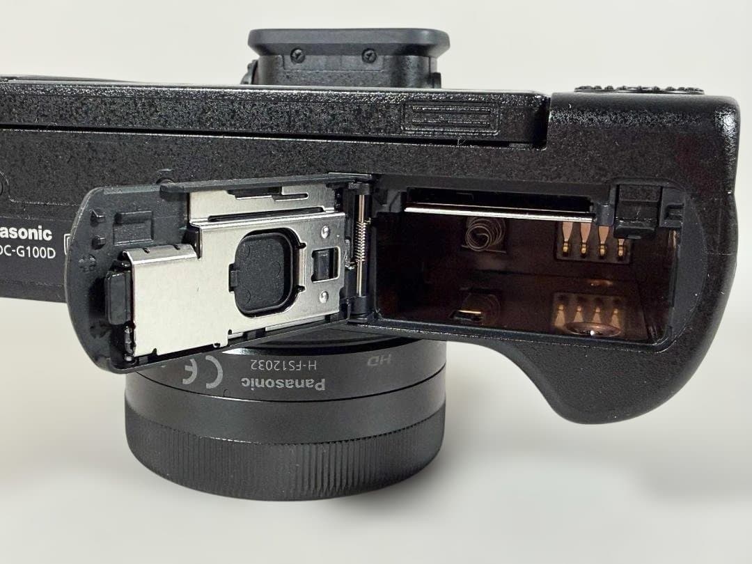 極美品】LUMIX DC-G100DV トライポッドグリップキット - メルカリ