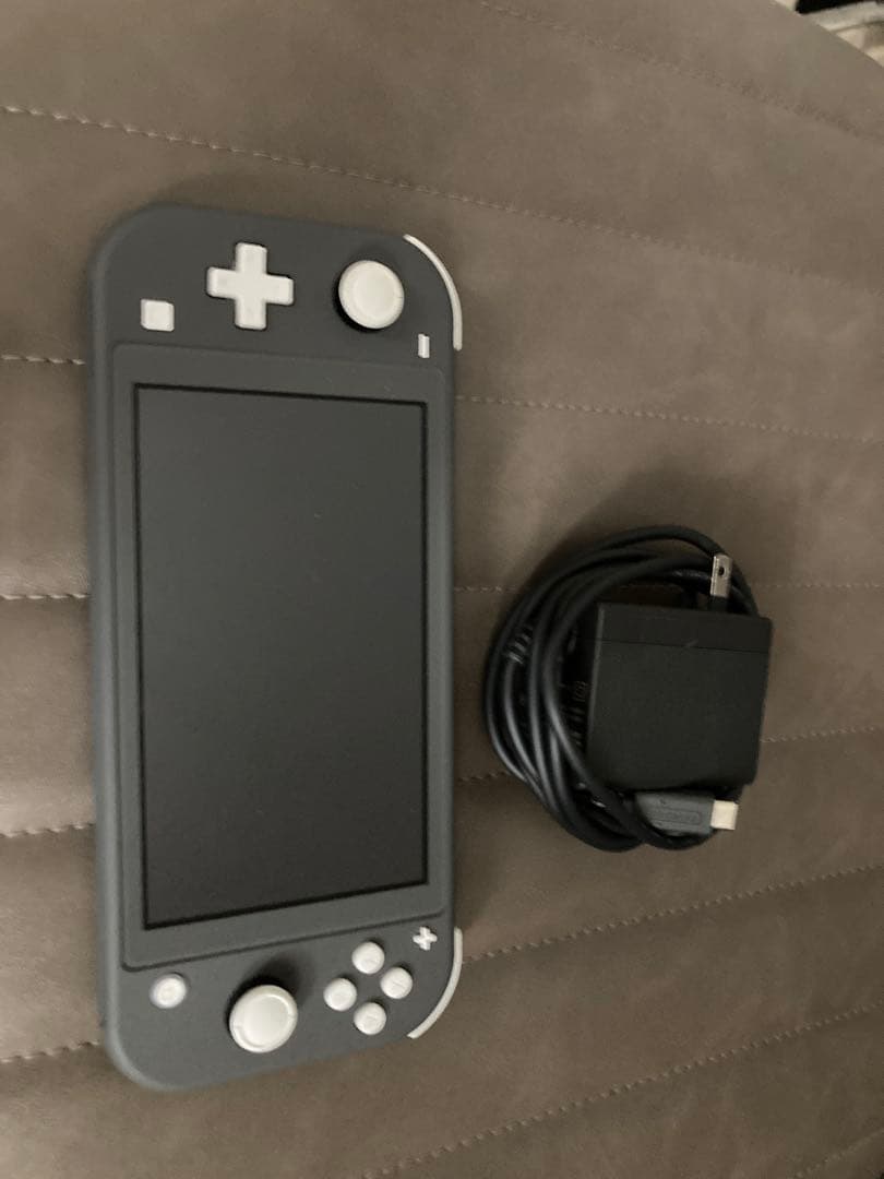 Nintendo Switch Lite グレー　本体・充電器 Nintendo Switch 純正新品 SWITCH LITE ニンテンドー スイッチライト