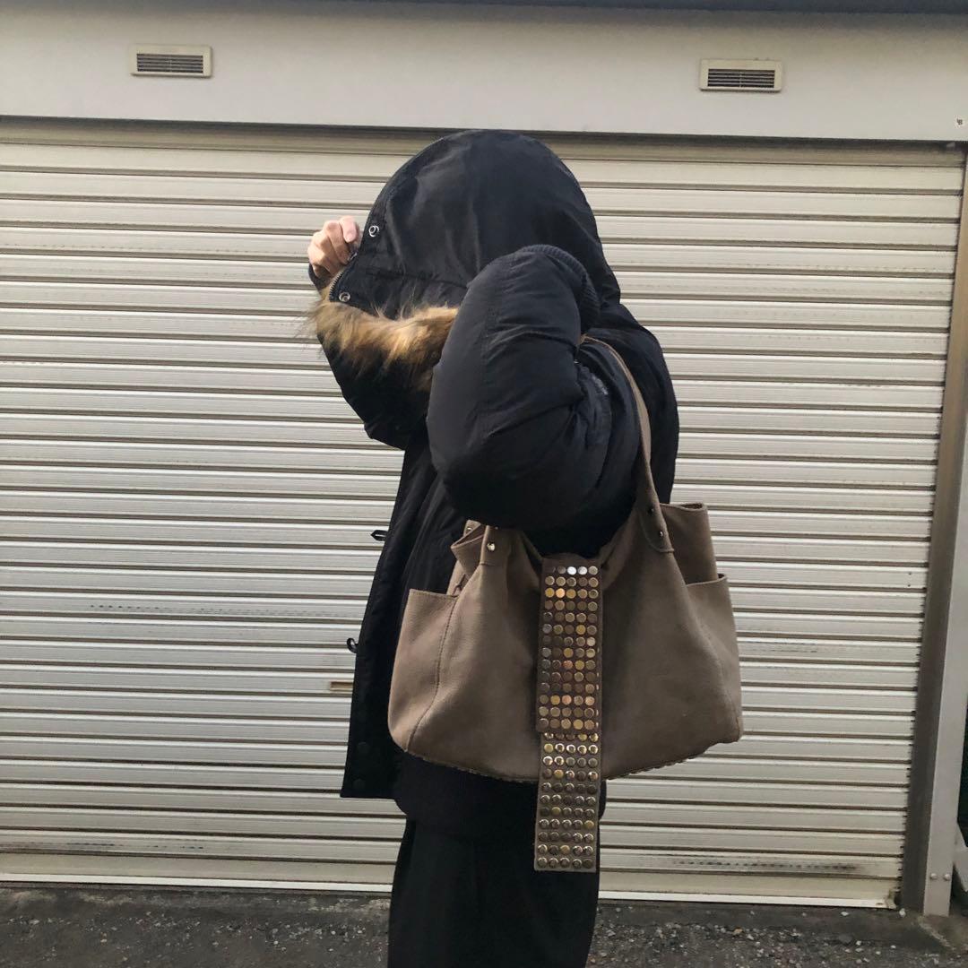 Y2K TRES 牛革 ハンドバッグ スタッズ装飾 お兄系の通販はau PAY