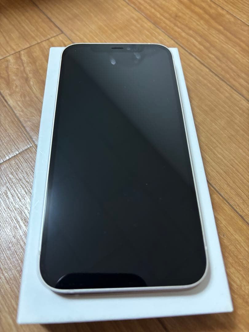 Apple iPhone 12ホワイト Amazon.com: Apple iPhone 12, 128GB, White - Fully Unlocked