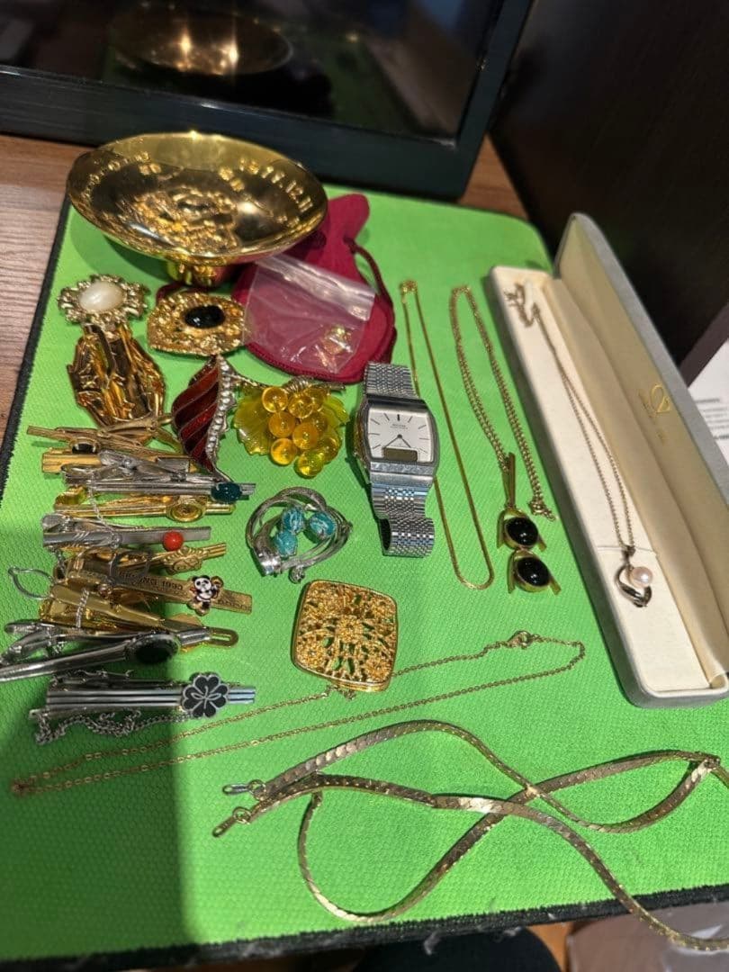 遺品整理 実家整理で出てきた アクセサリー まとめ売り ジャンク