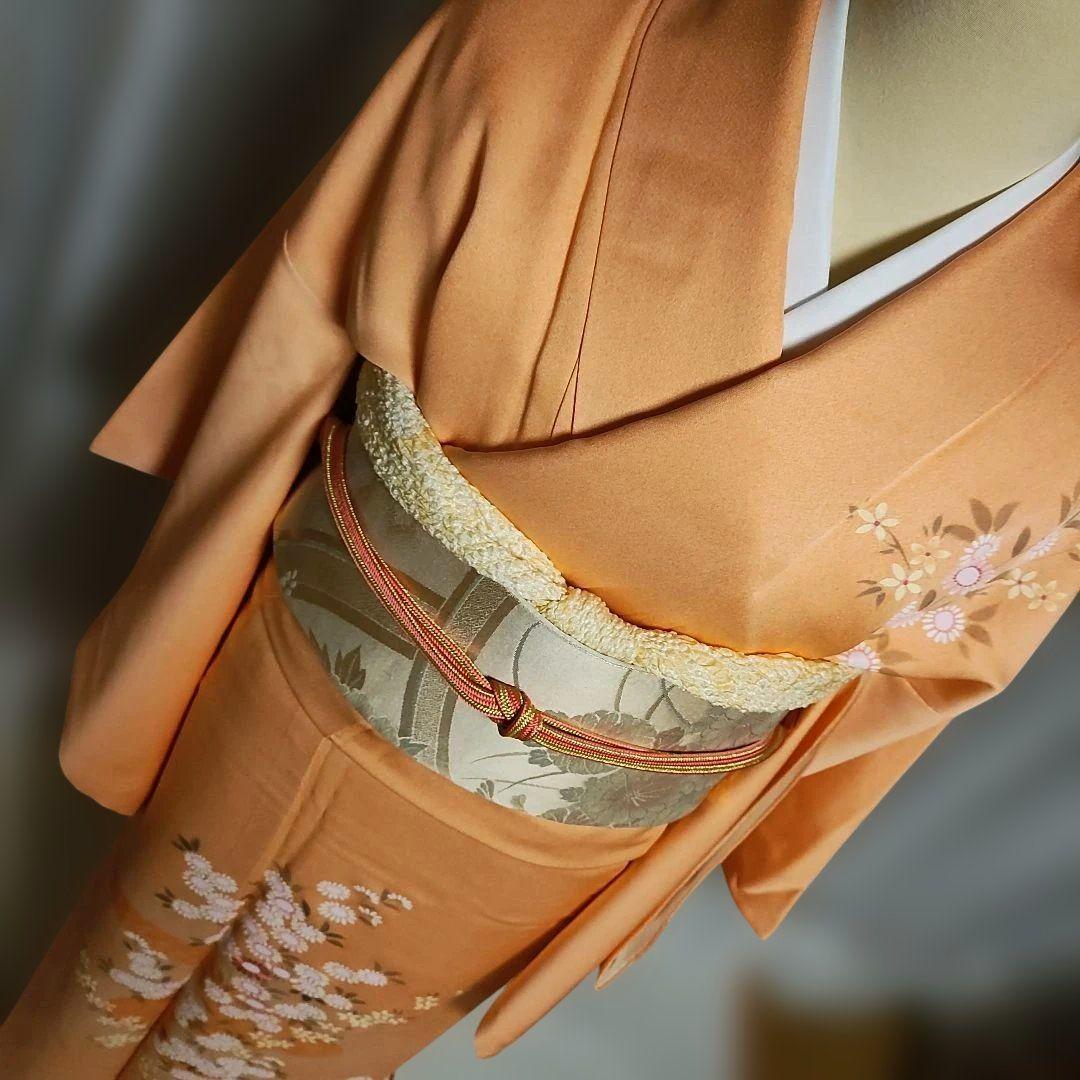 淡いクリームサーモンピンク 小菊付け下げ 訪問着フルセット 襦袢付き