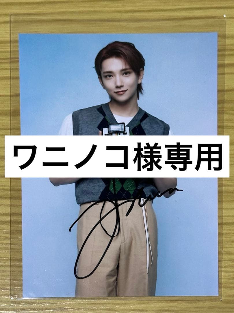 SEVENTEEN ジョシュア 生写真 直筆サイン入り2枚 SEVENTEEN ジョシュア サイン 写真 - メルカリ