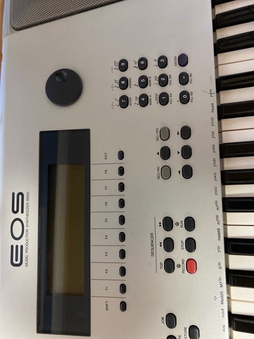 Yamaha EOS B900シンセサイザーとMIDIコレクション Yamaha B900
